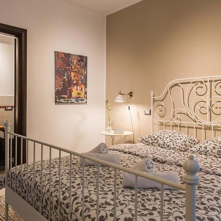 One Love Metropolitan Apartment Bukarest Exterior foto